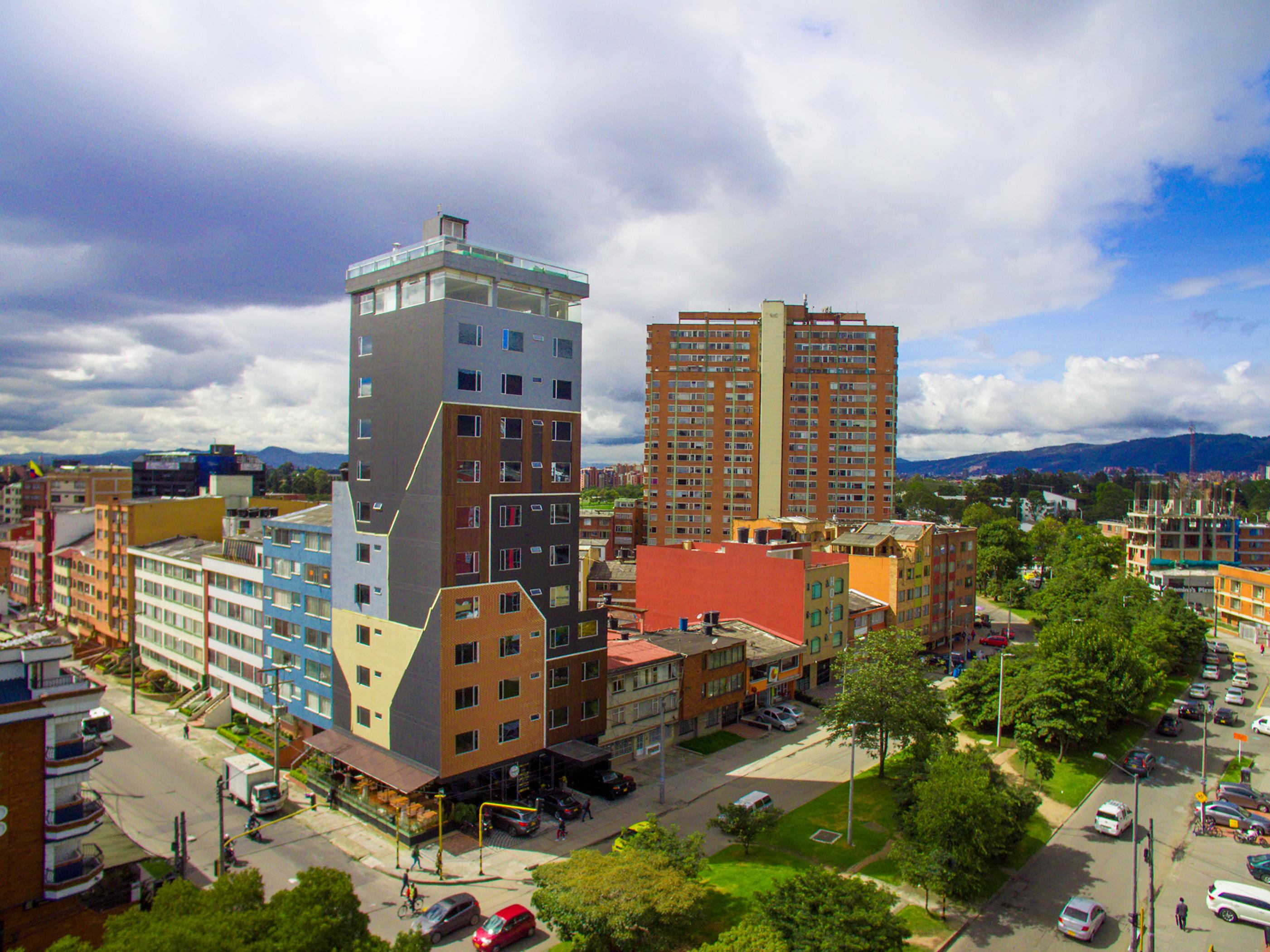 Hotel American Visa Tower Bogota Exterior photo